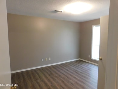 1524 Highway 4 E, Holly Springs, MS 38635 - photo 5