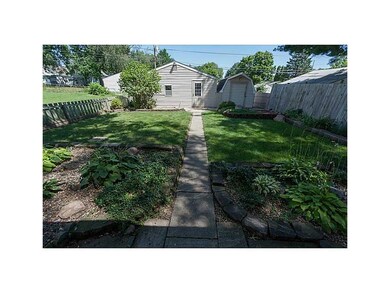 Yard/Garden. Perennial shade gardens, over-sized g