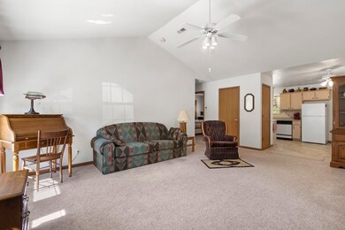 134 Starrville Ln, Reeds Spring, MO 65737 - photo 7