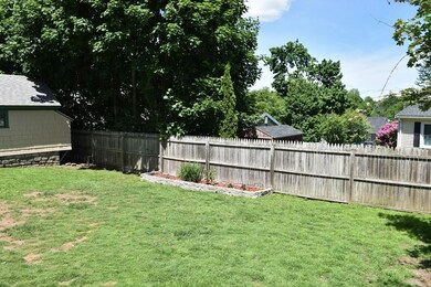 264 Beverly Rd, Worcester, MA 01605 - photo 5