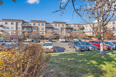 15475 Andrews Dr unit 316, Denver, CO 80239 - photo 2