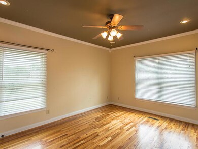 1022 E 8th Street MLS-48