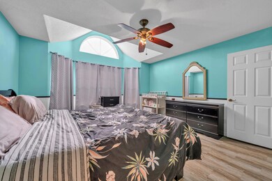 721 Putter Dr Niceville FL 32578 USA-008