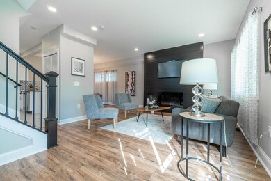 55 N Burgess Ave-19