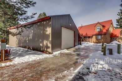 133 Alder Way, Cascade, ID 83611 - photo 4