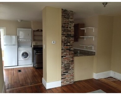 41 Warren St unit 1, Newburyport, MA 01950 - photo 4