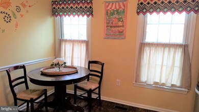 7757 Shootingstar Dr, Springfield, VA 22152 - photo 7