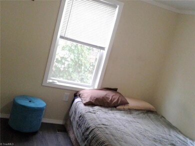 508 N Chatham Ave, Siler City, NC 27344 - photo 7