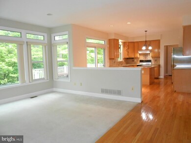 2004 Willow Glen Ct, Crofton, MD 21114 - photo 6