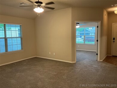 707 S Mounds St, Sapulpa, OK 74066 - photo 4