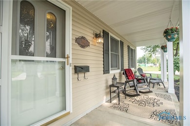 1940 Chalice Way, Toledo, OH 43613 - photo 3