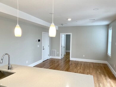 4 Wakefield Ave unit 5, Wakefield, MA 01880 - photo 4