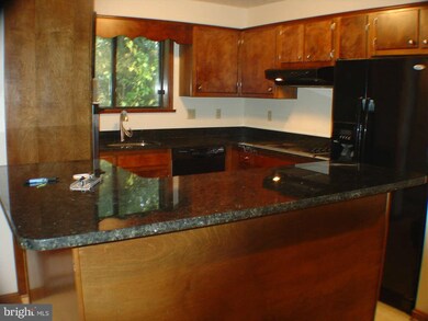 23374 Pin Oak Ct unit 20, California, MD 20619 - photo 6