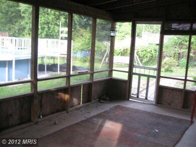 210 Charles Rd, Linthicum Heights, MD 21090 - photo 7