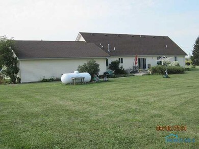 3786 Middleton Pike, Luckey, OH 43443 - photo 3