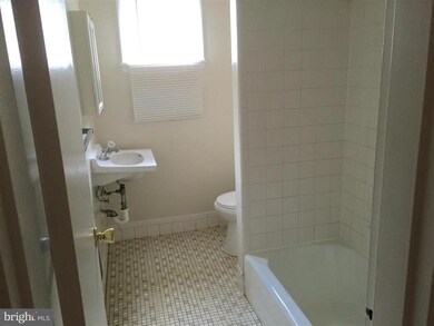 405 Montrose Ave unit A, Laurel, MD 20707 - photo 5