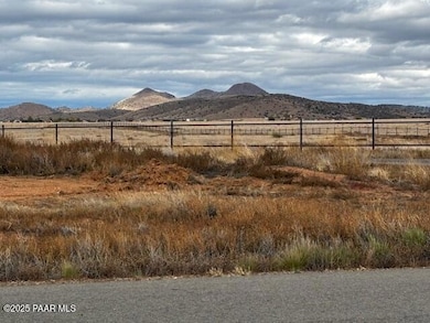 10211 E Silent River Rd, Prescott Valley, AZ 86315 - photo 5