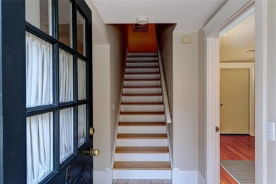 5 Arnold St, Providence, RI 02906 - photo 4