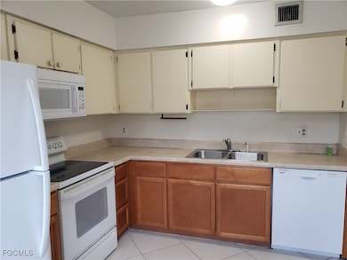 4777 Orange Grove Blvd unit 5, North Fort Myers, FL 33903 - photo 5