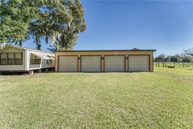 4 Car Garage / with garage door openers