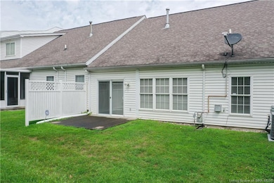 2135 Pickwick Dr, New Albany, IN 47150 - photo 7