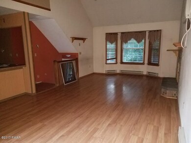 135 Ash Ln, Milford, PA 18337 - photo 4