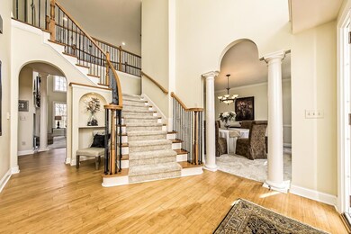 9823 Archer Ln, Dublin, OH 43017 - photo 3