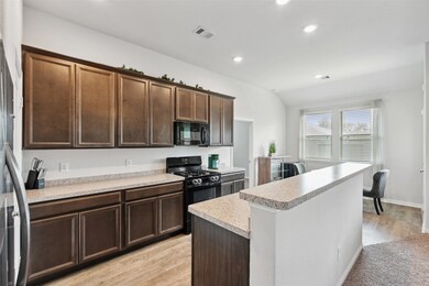 7634 Nevaeh Crest Path, Houston, TX 77016 - photo 6