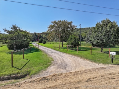 111736 S 4240 Rd, Checotah, OK 74426 - photo 5