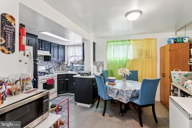 603 Raritan St, Camden, NJ 08105 - photo 5