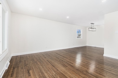 3419 Laurel Ln, Hazel Crest, IL 60429 - photo 7