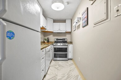 9 Kenmar Dr unit 11, Billerica, MA 01821 - photo 6