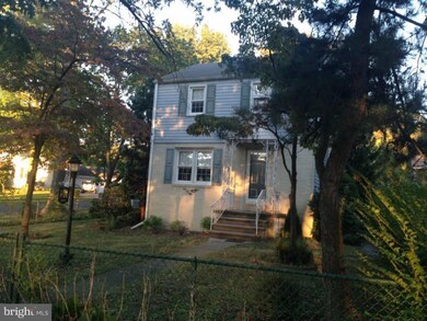 711 Lees Ln, Collingswood, NJ 08108 - photo 4