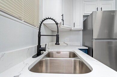 13-web-or-mls-54 W Audrey Dr NW-20