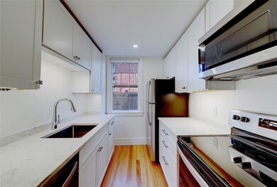 30 Jenckes St unit B, Providence, RI 02906 - photo 5