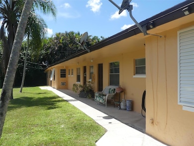 4725 SW 65th Ave, Davie, FL 33314 - photo 3