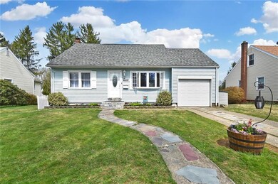 2019 Edgehill Rd, Bethlehem, PA 18017 - photo 2