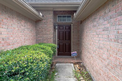 8218 Terrace Brook Dr, Houston, TX 77040 - photo 4