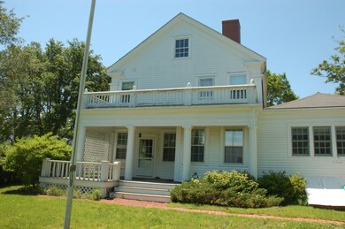 73 William St, Vineyard Haven, MA 02568 - photo 2
