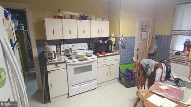 202 E Broad St, Williamstown, PA 17098 - photo 7