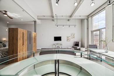 1312 Live Oak St unit 104, Houston, TX 77003 - photo 4