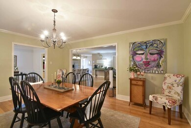 1810 Robinhood Rd, Albany, GA 31707 - photo 3