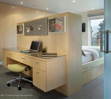 Desk 1