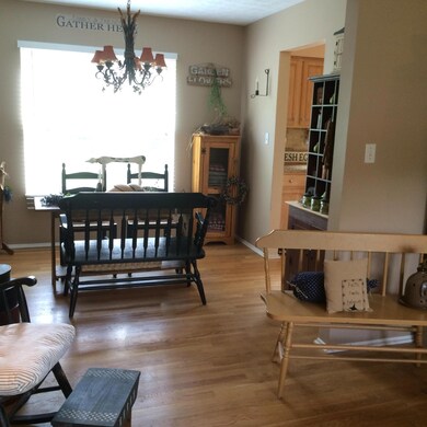 898 Brice Rd, Reynoldsburg, OH 43068 - photo 4