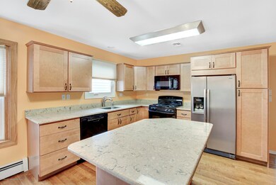 004_Upgraded Kitchen