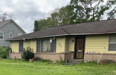 8703 Dodson St, Houston, TX 77093 - photo 5