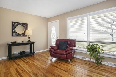 56276 Sage Rd, New Carlisle, IN 46552 - photo 4