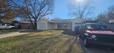 1521 E Fortuna St, Wichita, KS 67216 - photo 2
