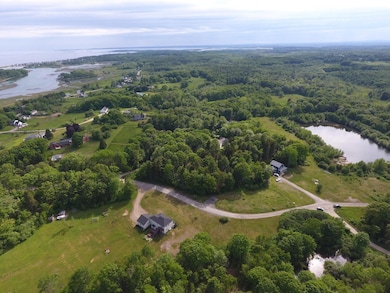 1 Quarry Rd Scarborough ME-large-049-053