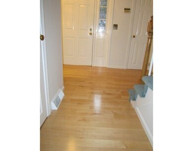 162 Laurelwood Dr unit 162, Hopedale, MA 01747 - photo 2